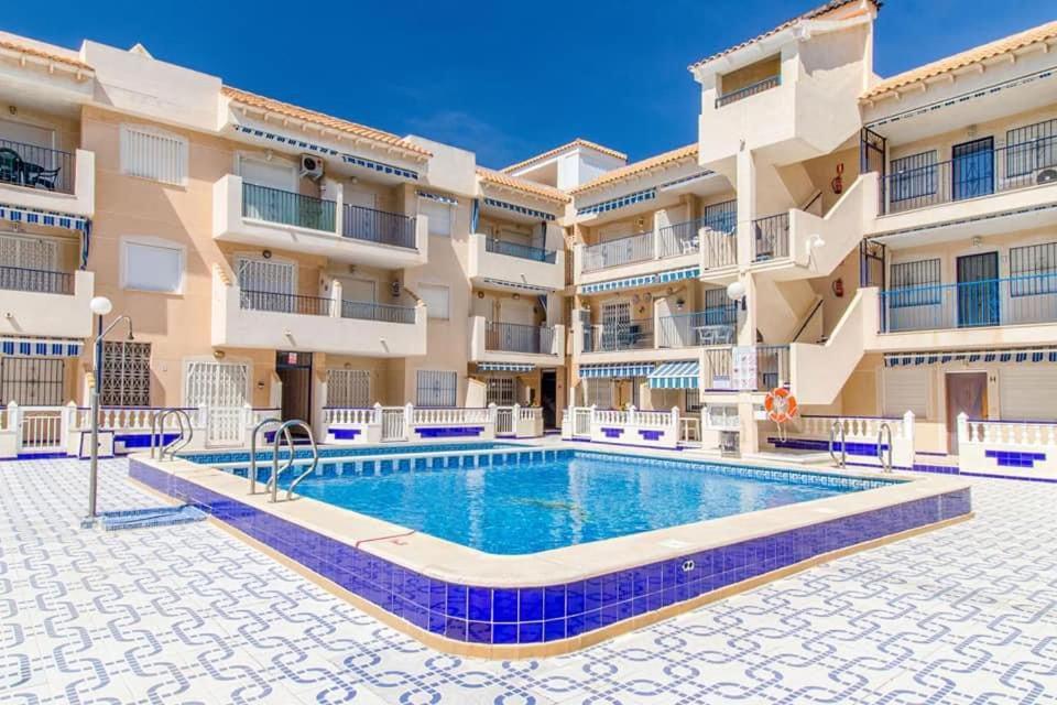 Apartmán Raxi Torrevieja Exteriér fotografie
